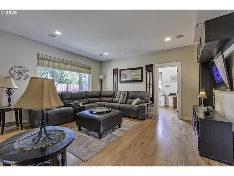 1175 NE Irene Court Hillsboro OR 97124