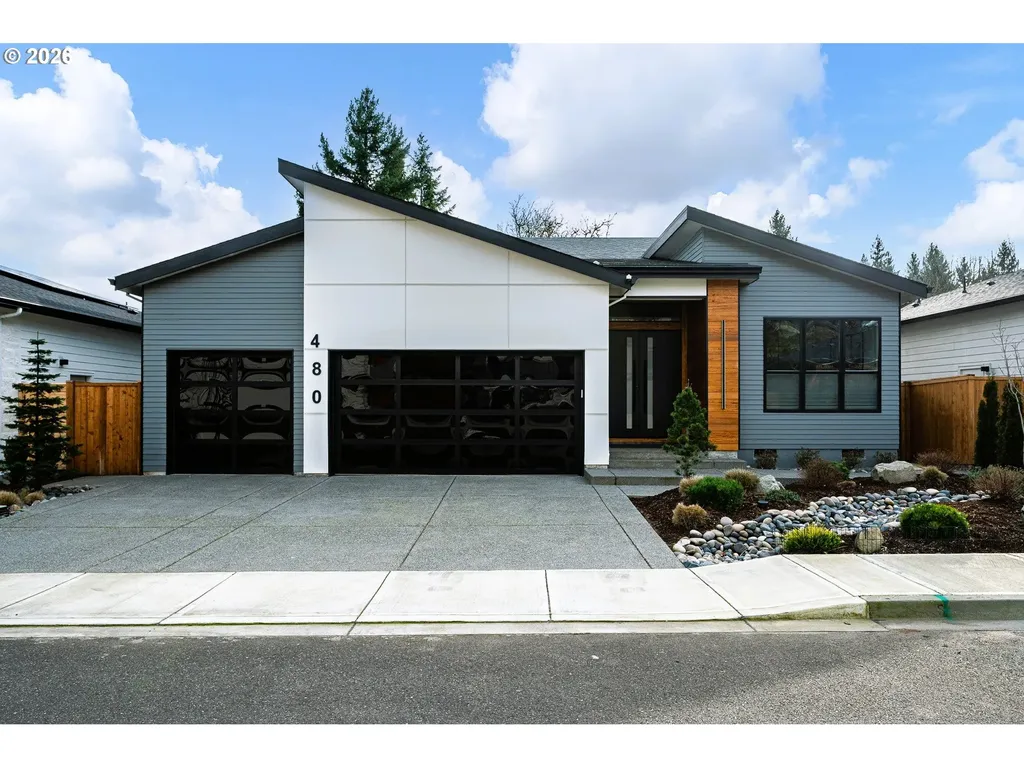 480 W U Street Washougal WA 98671