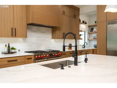 480 W U Street Washougal WA 98671