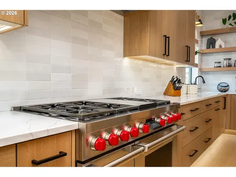 480 W U Street Washougal WA 98671