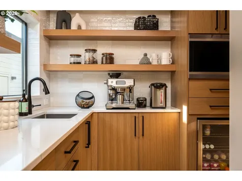 480 W U Street Washougal WA 98671