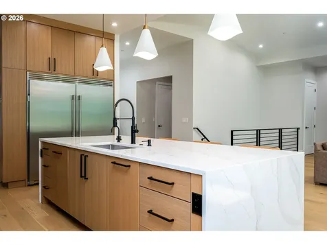 480 W U Street Washougal WA 98671