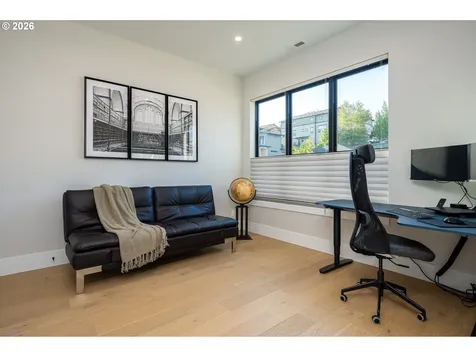 480 W U Street Washougal WA 98671