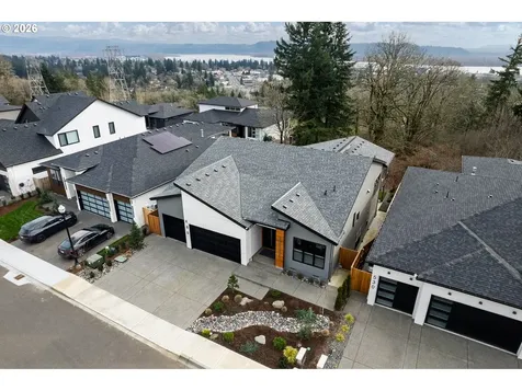 480 W U Street Washougal WA 98671