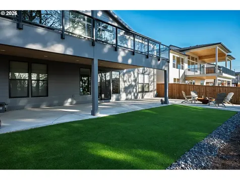 480 W U Street Washougal WA 98671