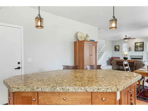 1762 NW Jacie Way Mcminnville OR 97128