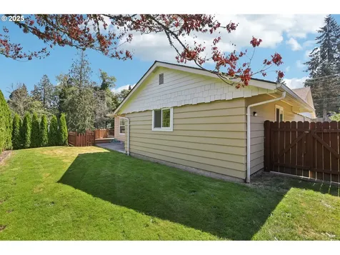 933 Olson Road Longview WA 98632