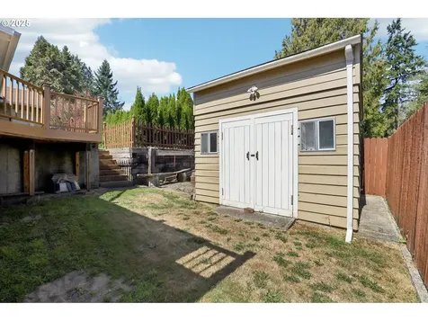 933 Olson Road Longview WA 98632
