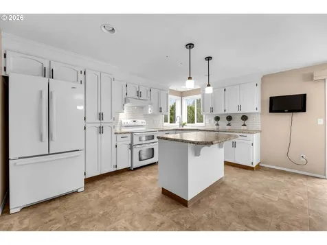 11811 NE 40th Place Vancouver WA 98686