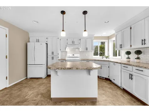 11811 NE 40th Place Vancouver WA 98686