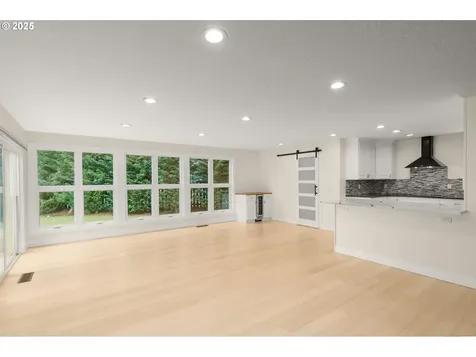 2360 NW 154th Place Beaverton OR 97006