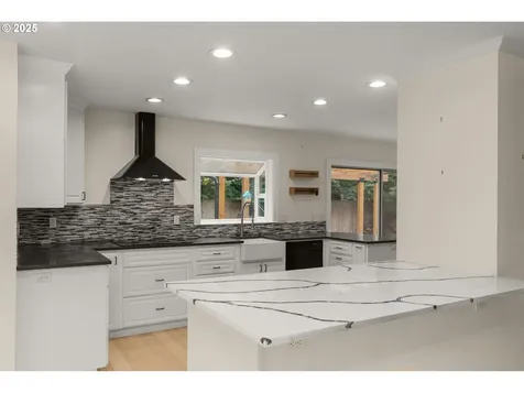 2360 NW 154th Place Beaverton OR 97006