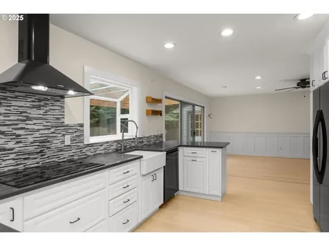 2360 NW 154th Place Beaverton OR 97006