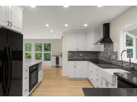 2360 NW 154th Place Beaverton OR 97006