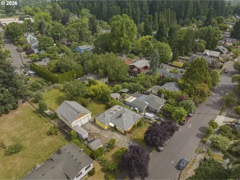 9009 N Bristol Avenue Portland OR 97203
