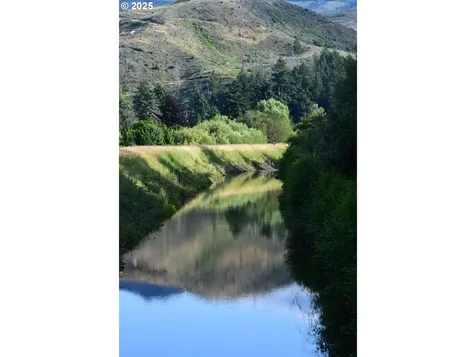 44561 Mckenzie Highway Leaburg OR 97489