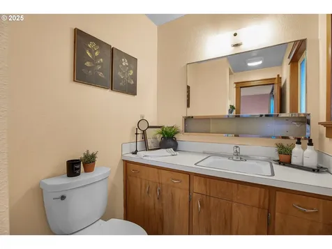 2750 Maywood Drive Forest Grove OR 97116