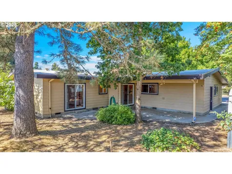 2750 Maywood Drive Forest Grove OR 97116