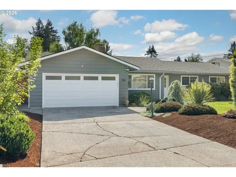 918 NE 152nd Avenue Portland OR 97230