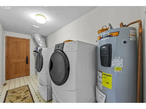 12186 SE Juniper Canyon Road Prineville OR 97754