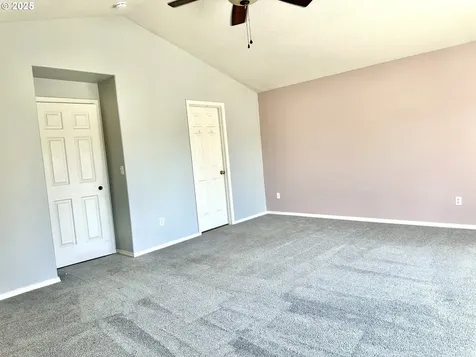 11528 NE 32nd Street Vancouver WA 98682