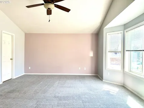 11528 NE 32nd Street Vancouver WA 98682