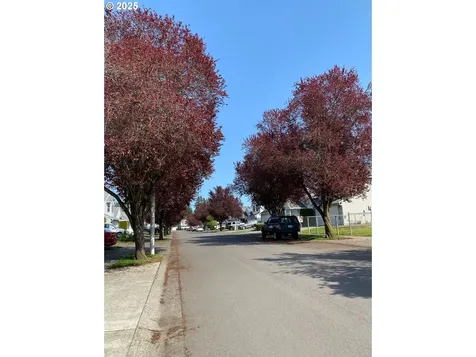 11528 NE 32nd Street Vancouver WA 98682