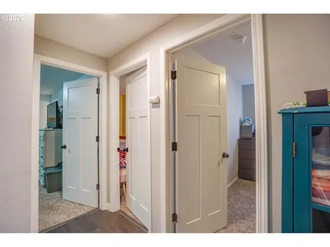 4605 NE 161st Avenue Vancouver WA 98682