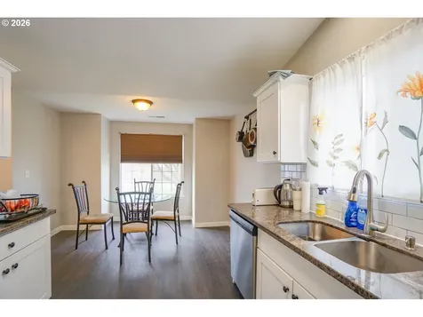 4605 NE 161st Avenue Vancouver WA 98682