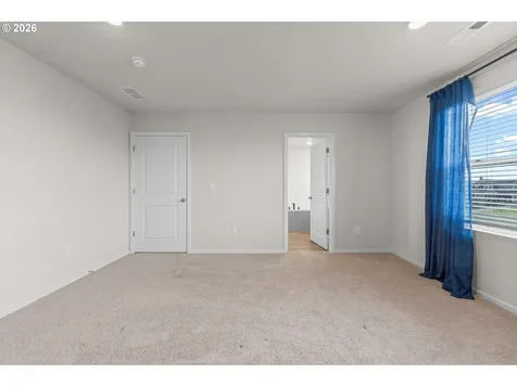 2390 Halter Drive Woodburn OR 97071