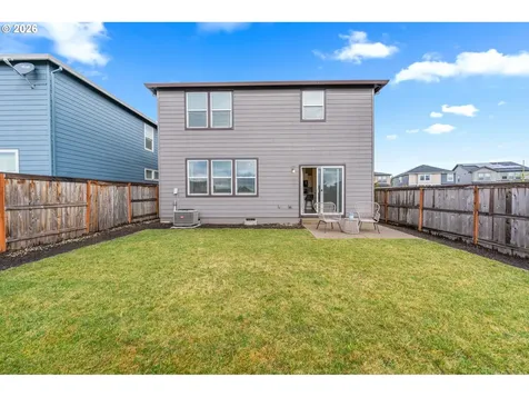 2390 Halter Drive Woodburn OR 97071
