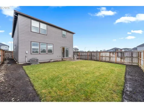 2390 Halter Drive Woodburn OR 97071