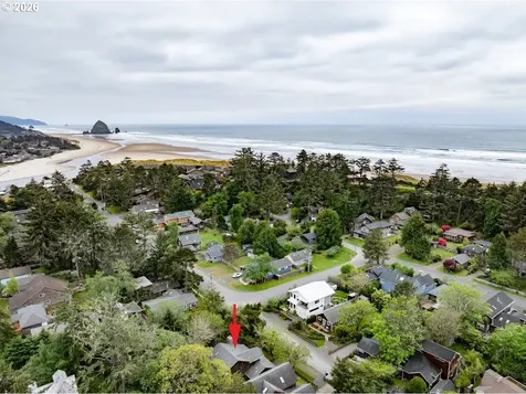 615 N Larch Street Cannon Beach OR 97110