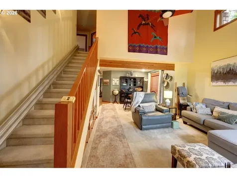 615 N Larch Street Cannon Beach OR 97110