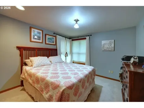 615 N Larch Street Cannon Beach OR 97110