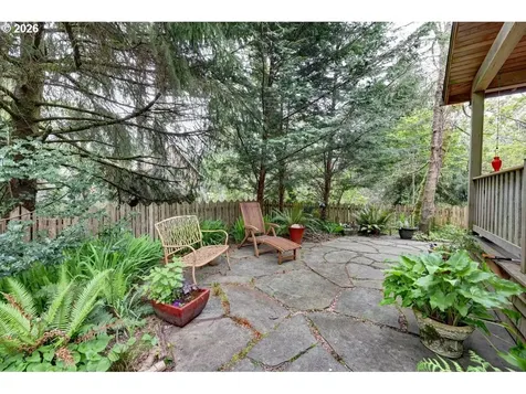 615 N Larch Street Cannon Beach OR 97110