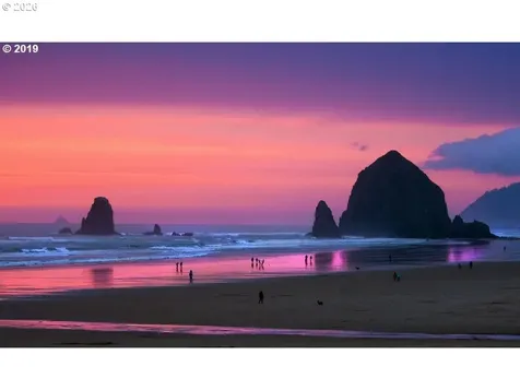 615 N Larch Street Cannon Beach OR 97110