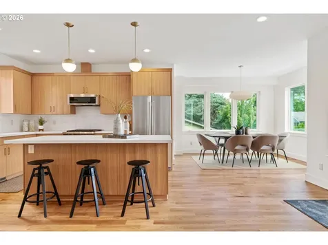 3791 NE Roselawn Street Portland OR 97211