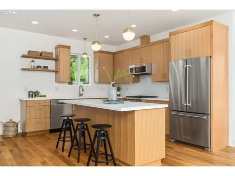3791 NE Roselawn Street Portland OR 97211