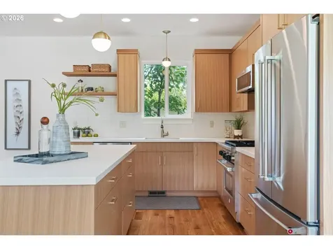 3791 NE Roselawn Street Portland OR 97211