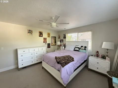 15397 SE Pioneer Drive Clackamas OR 97015