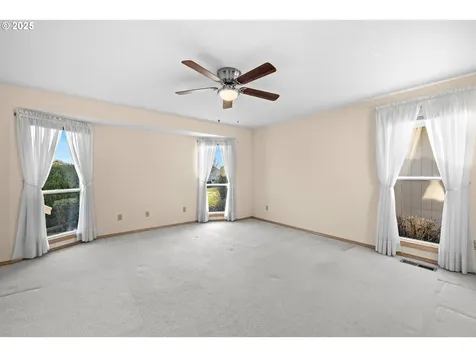 12690 SW Peachvale Street Portland OR 97224
