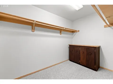 12690 SW Peachvale Street Portland OR 97224
