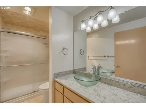 12690 SW Peachvale Street Portland OR 97224