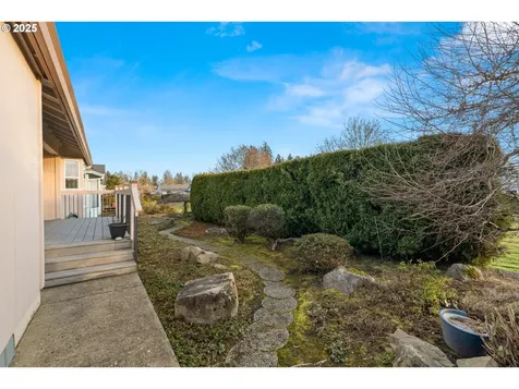 12690 SW Peachvale Street Portland OR 97224