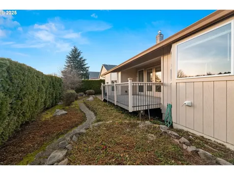 12690 SW Peachvale Street Portland OR 97224