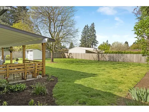 1125 N Manzanita Street Canby OR 97013