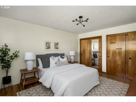 1125 N Manzanita Street Canby OR 97013