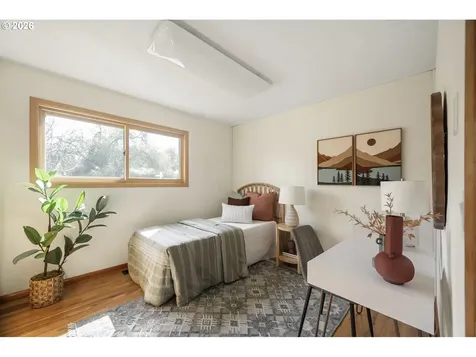 1125 N Manzanita Street Canby OR 97013