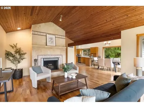 10585 Beutel Road Oregon City OR 97045